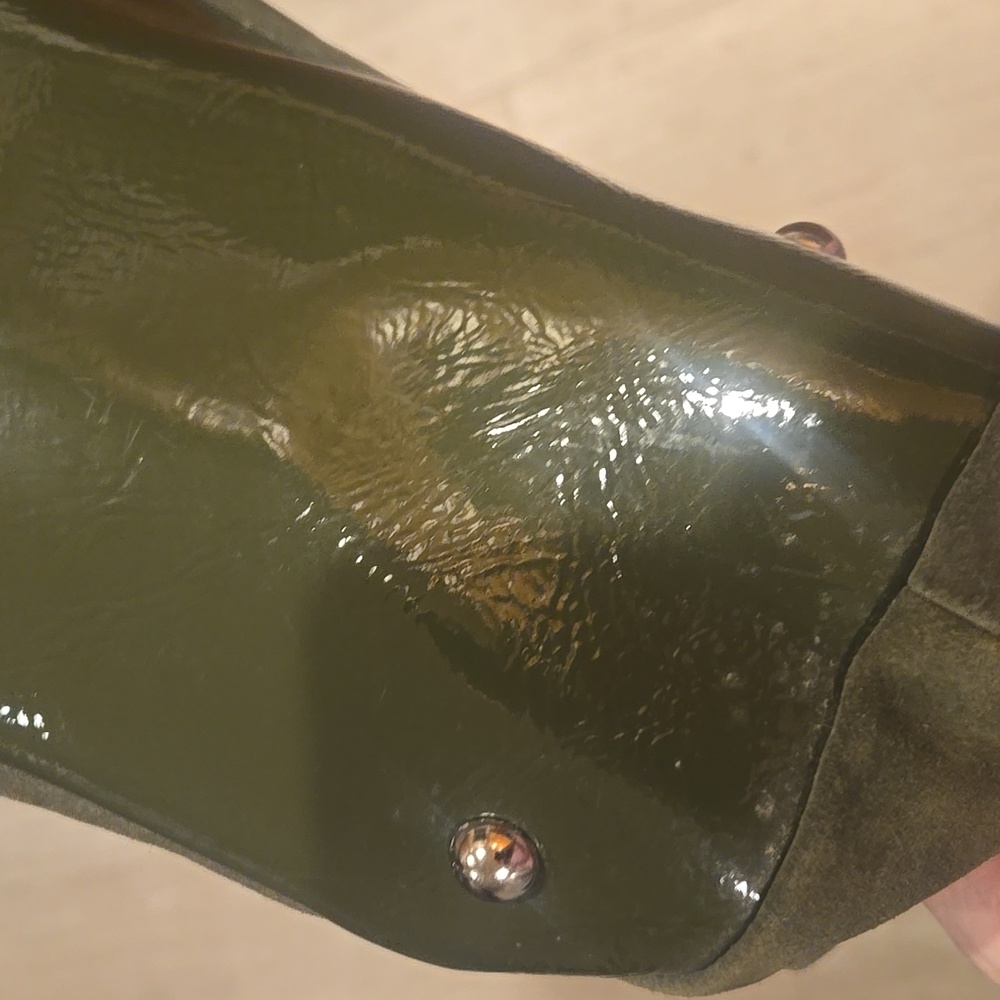 Tignanello 100% Genuine Leather Deep Army Green Shoulder Bag - Picture 4 of 12